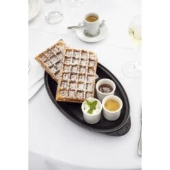 Staub Ovenschaal Met Deksel 31 Cm, Ovaal, Zwart -Staub Verkoopwinkel 000013466