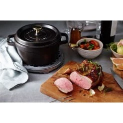 Staub Gietijzeren Braadpan 20 Cm / 2,2 L, Rond, Zwart -Staub Verkoopwinkel 000017494
