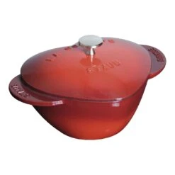 Staub Gietijzeren Braadpan 20 Cm / 1,75 L, Hart, Kersenrood