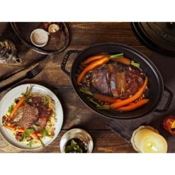 Staub Gietijzeren Braadpan 33 Cm / 6,75 L, Ovaal, Zwart -Staub Verkoopwinkel 424423885