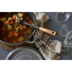 Staub Gietijzeren Braadpan 24 Cm / 3,8 L, Rond, Grafietgrijs -Staub Verkoopwinkel 424424407