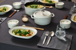 Staub New White Truffle Schotel Ovaal -Staub Verkoopwinkel 502912 01 3 EnvironmentImage ee9b2ed1b4