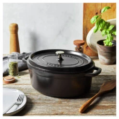 Staub Gietijzeren Braadpan 31 Cm / 5,5 L, Ovaal, Zwart -Staub Verkoopwinkel 750058440
